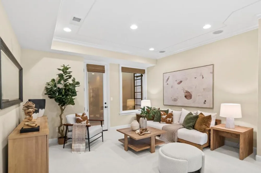 10207 Orange Avenue Cupertino, CA 95014