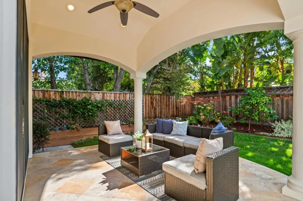 10207 Orange Avenue Cupertino, CA 95014