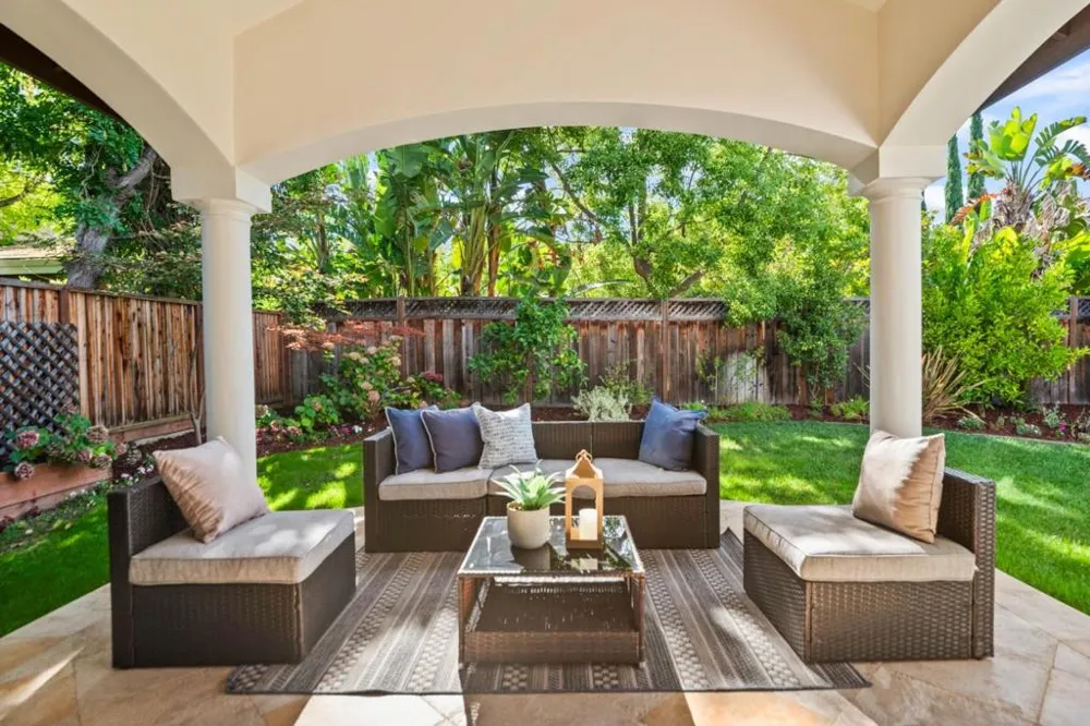 10207 Orange Avenue Cupertino, CA 95014