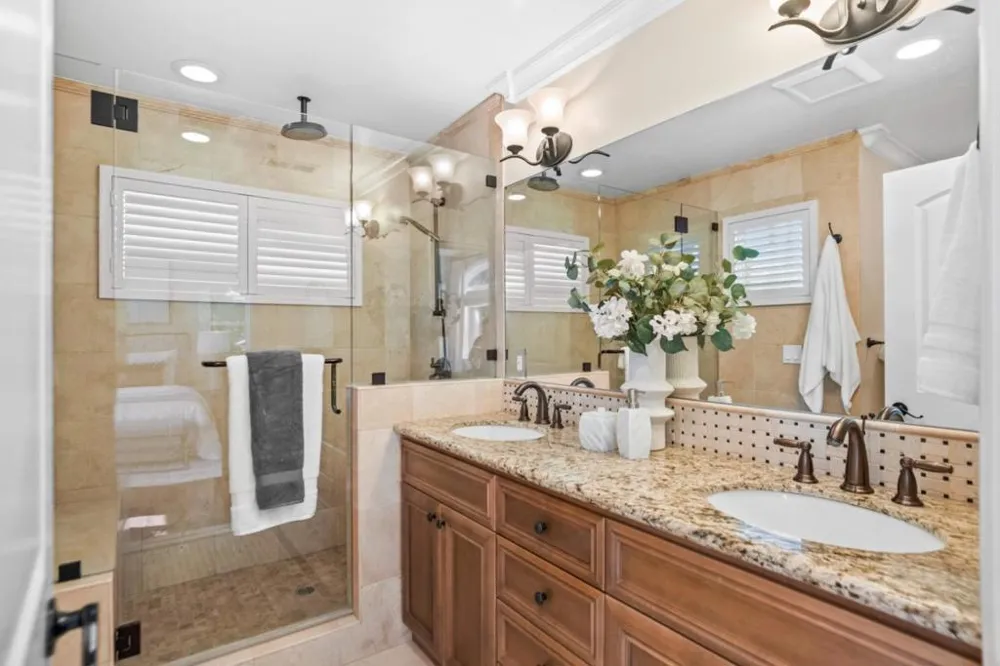 10207 Orange Avenue Cupertino, CA 95014