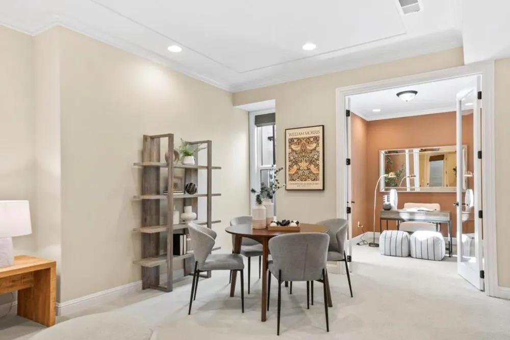 10207 Orange Avenue Cupertino, CA 95014