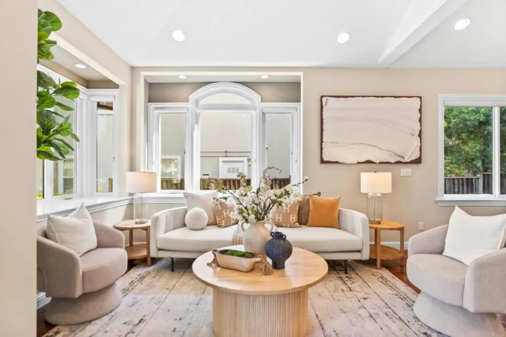 10207 Orange Avenue Cupertino, CA 95014