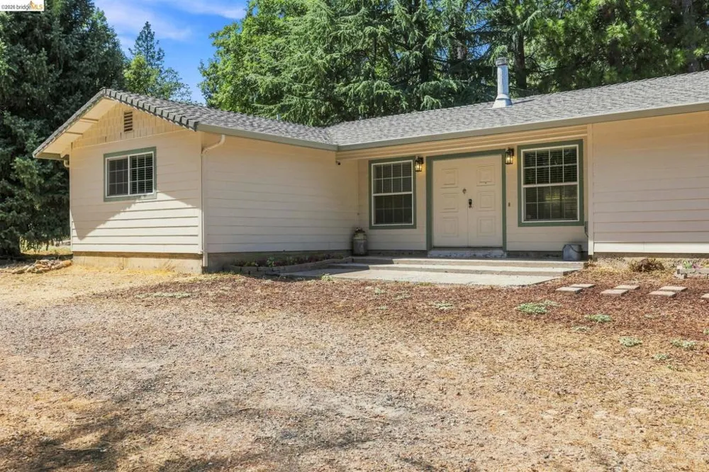 17202 Suez Canal Dr Sonora, CA 95370