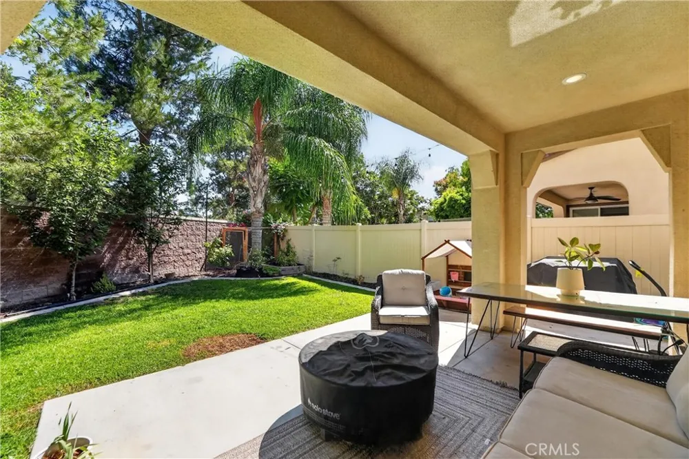 7876 Wild Rye Chino, CA 91708