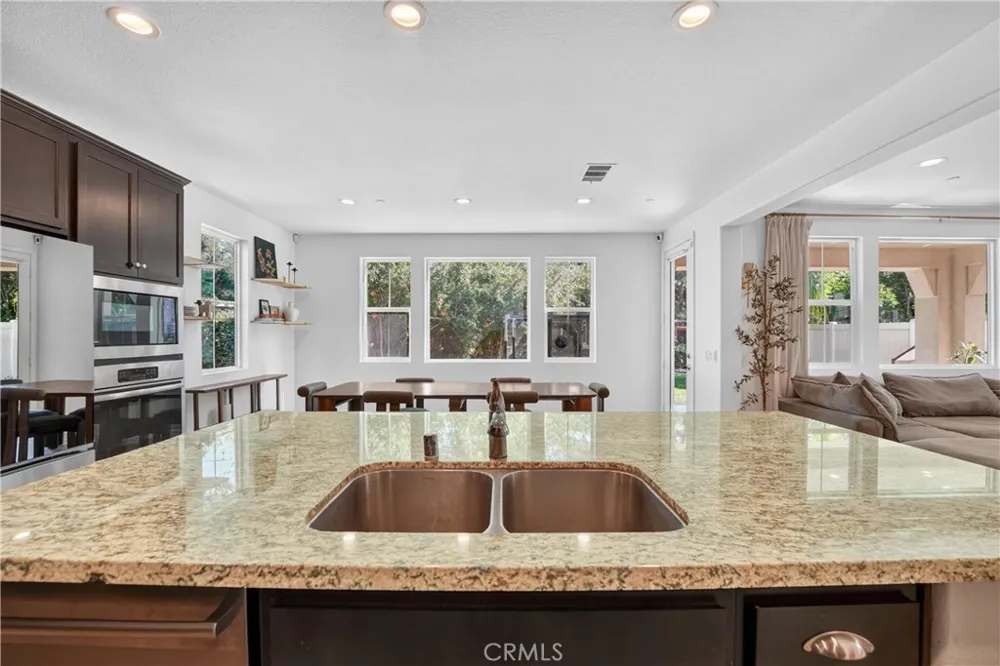 7876 Wild Rye Chino, CA 91708