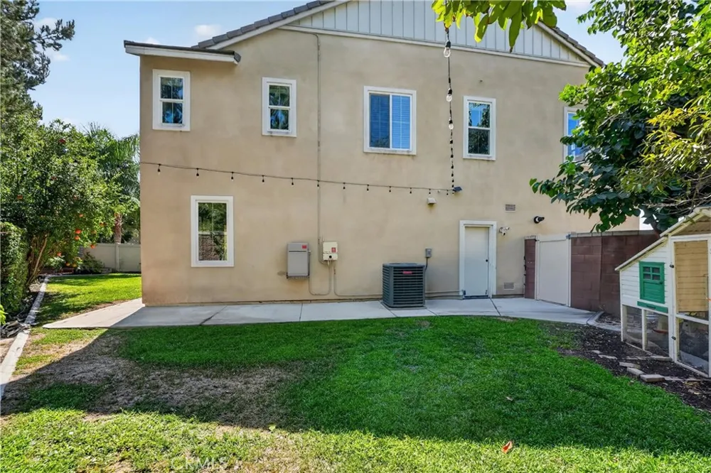 7876 Wild Rye Chino, CA 91708