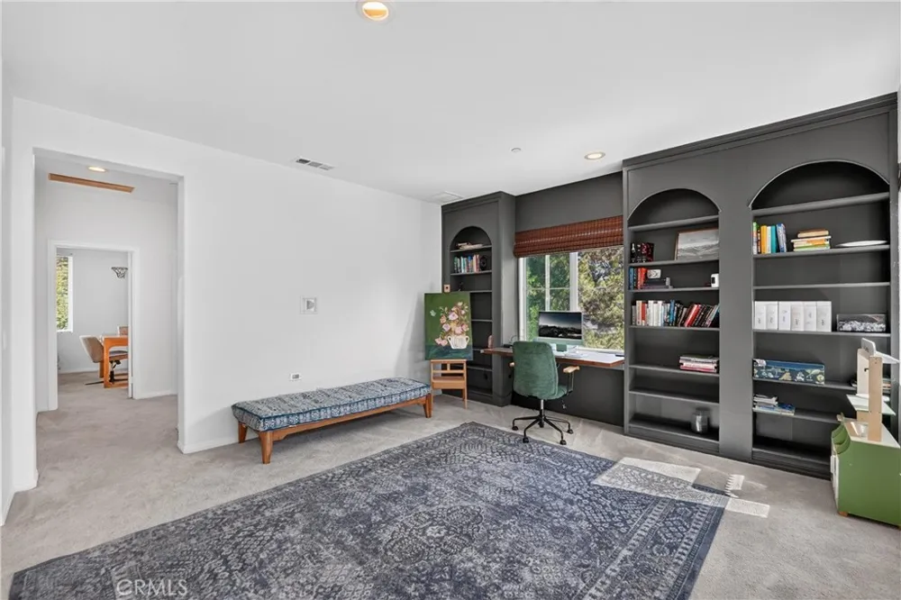 7876 Wild Rye Chino, CA 91708