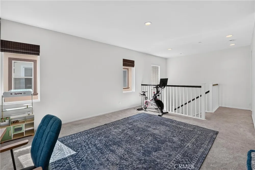 7876 Wild Rye Chino, CA 91708