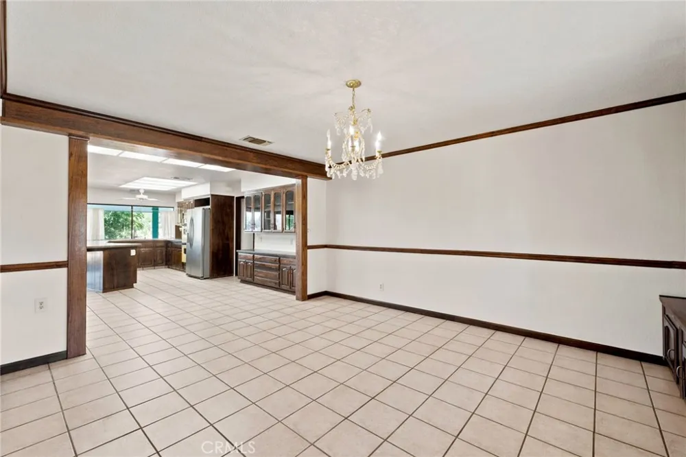 6388 E Appaloosa Clovis, CA 93619