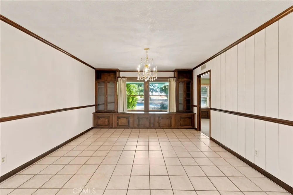 6388 E Appaloosa Clovis, CA 93619