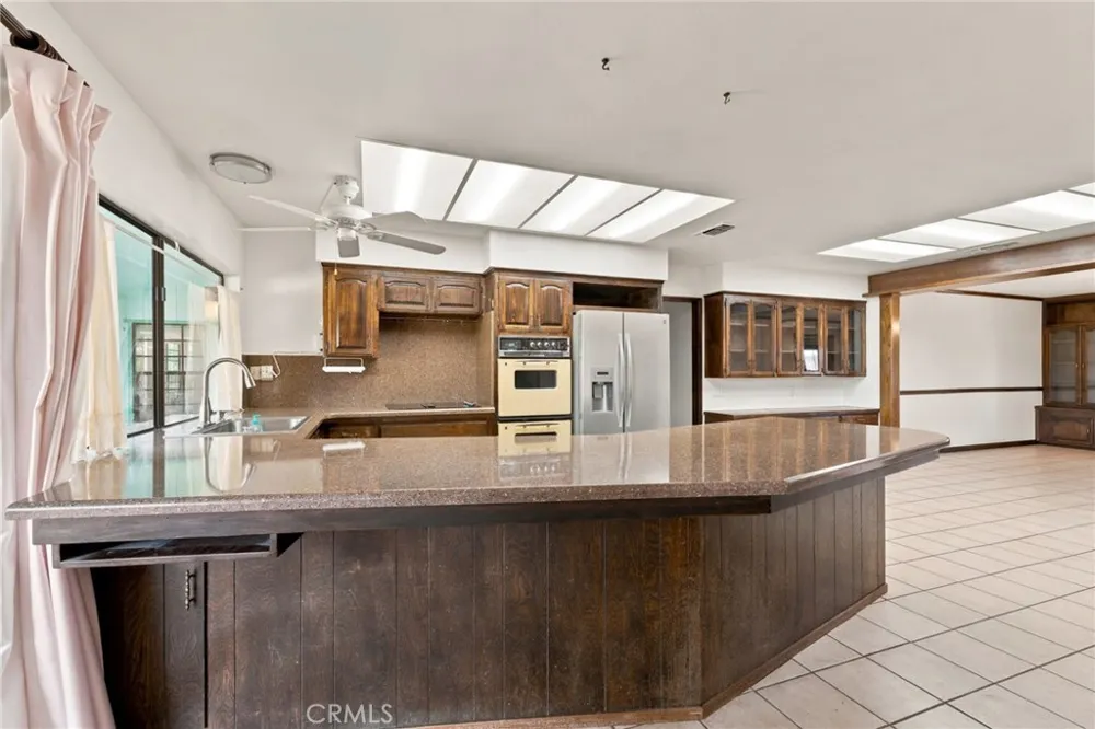 6388 E Appaloosa Clovis, CA 93619