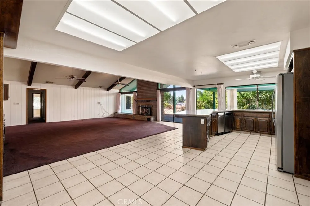 6388 E Appaloosa Clovis, CA 93619