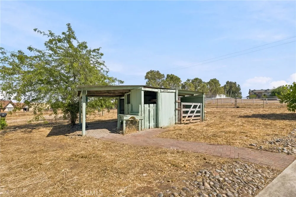 6388 E Appaloosa Clovis, CA 93619