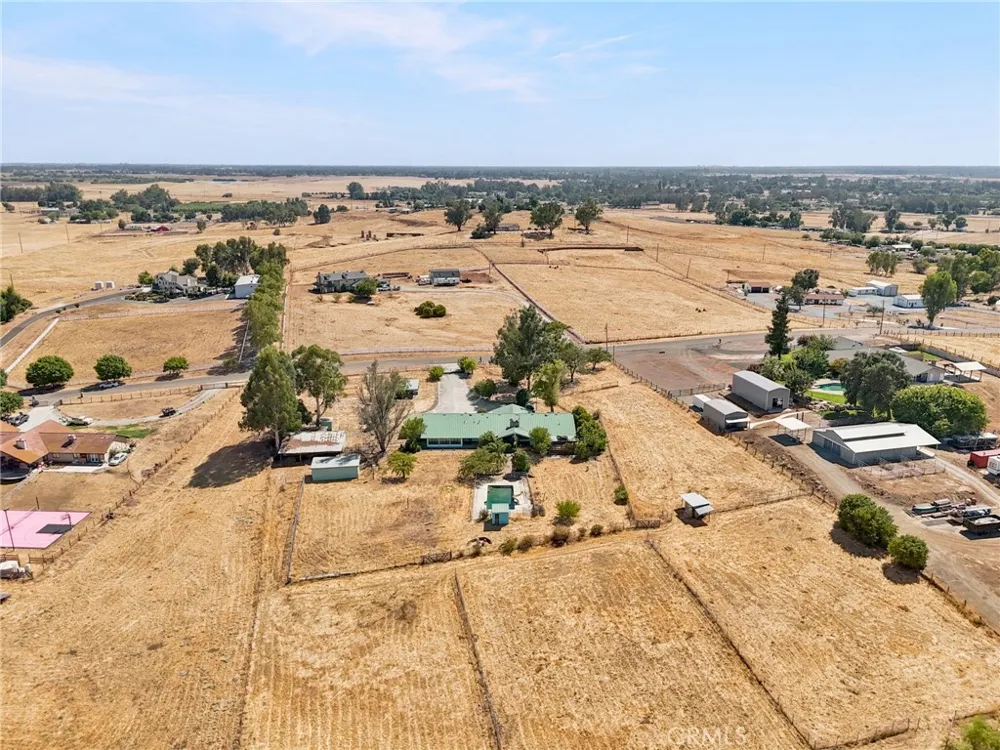 6388 E Appaloosa Clovis, CA 93619
