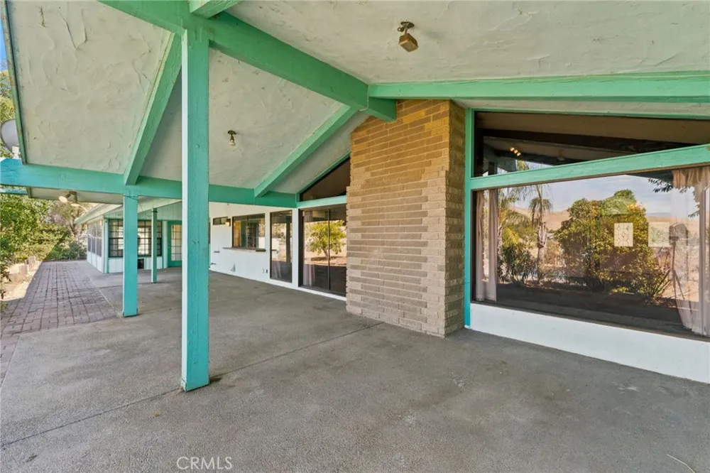 6388 E Appaloosa Clovis, CA 93619