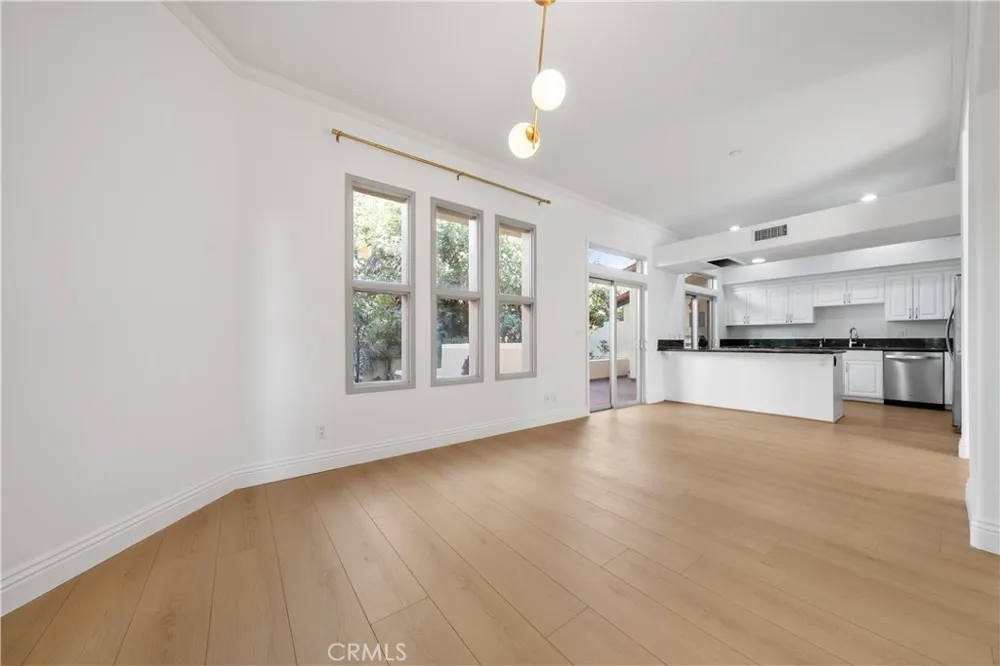 2753 Piedmont #9 Glendale, CA 91020