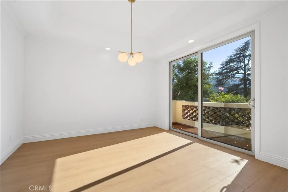 2753 Piedmont #9 Glendale, CA 91020
