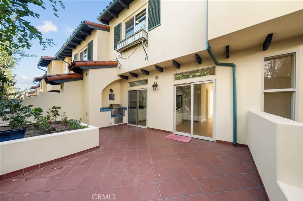 2753 Piedmont #9 Glendale, CA 91020