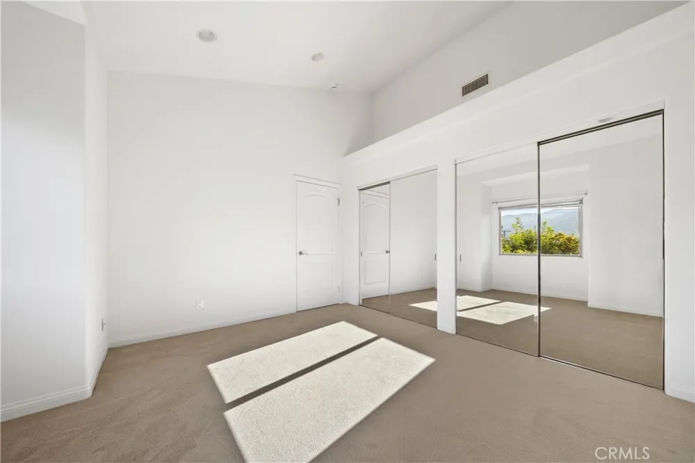 2753 Piedmont #9 Glendale, CA 91020
