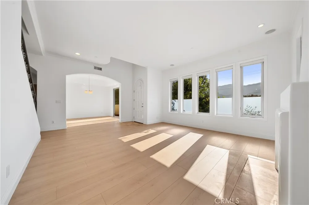 2753 Piedmont #9 Glendale, CA 91020