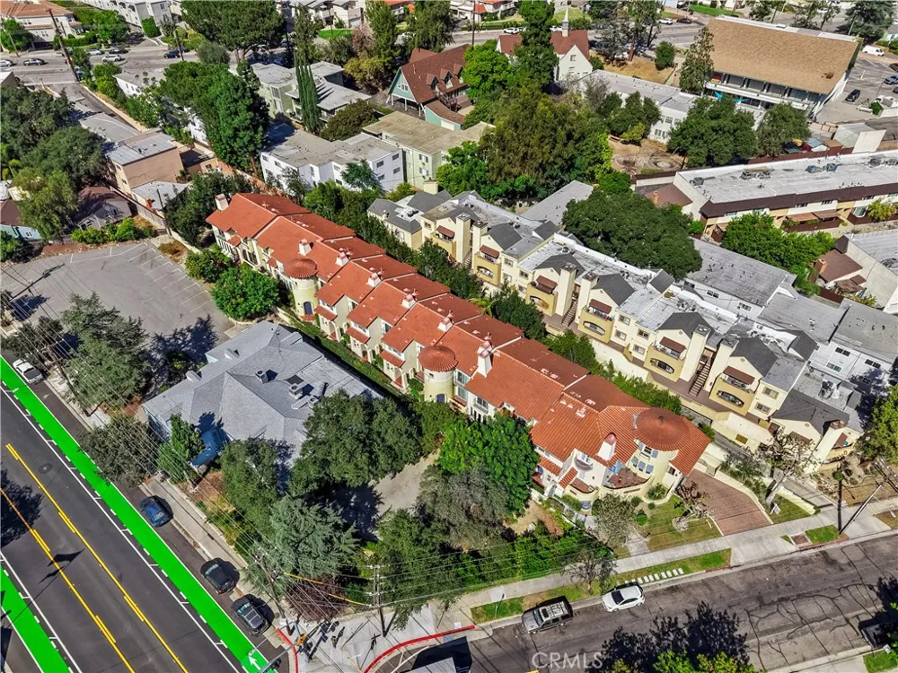 2753 Piedmont #6 Glendale, CA 91020