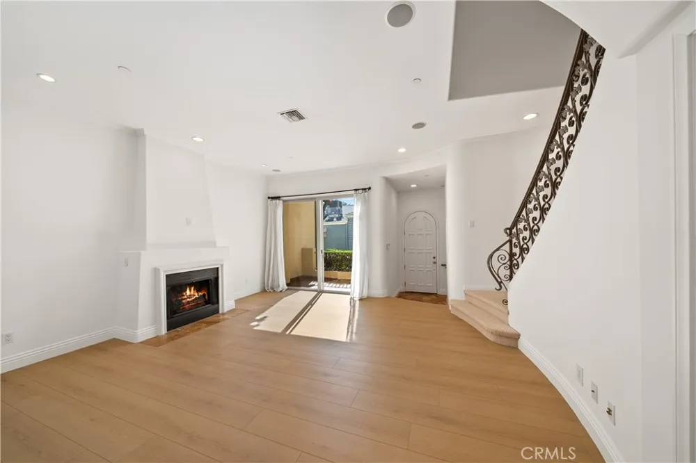 2753 Piedmont #6 Glendale, CA 91020