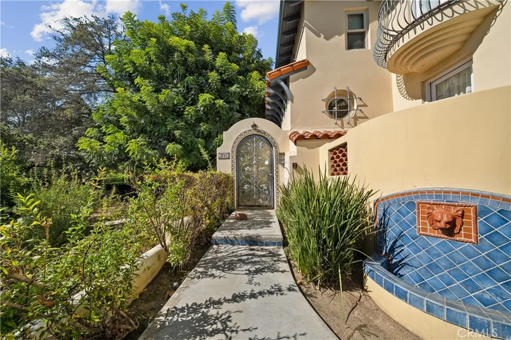 2753 Piedmont #6 Glendale, CA 91020