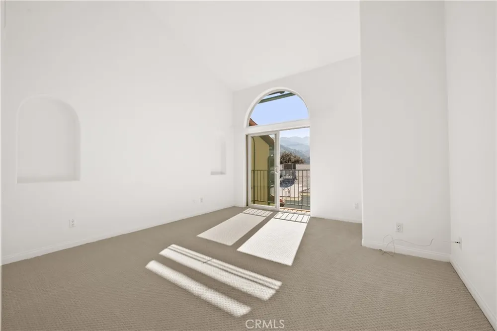 2753 Piedmont #6 Glendale, CA 91020