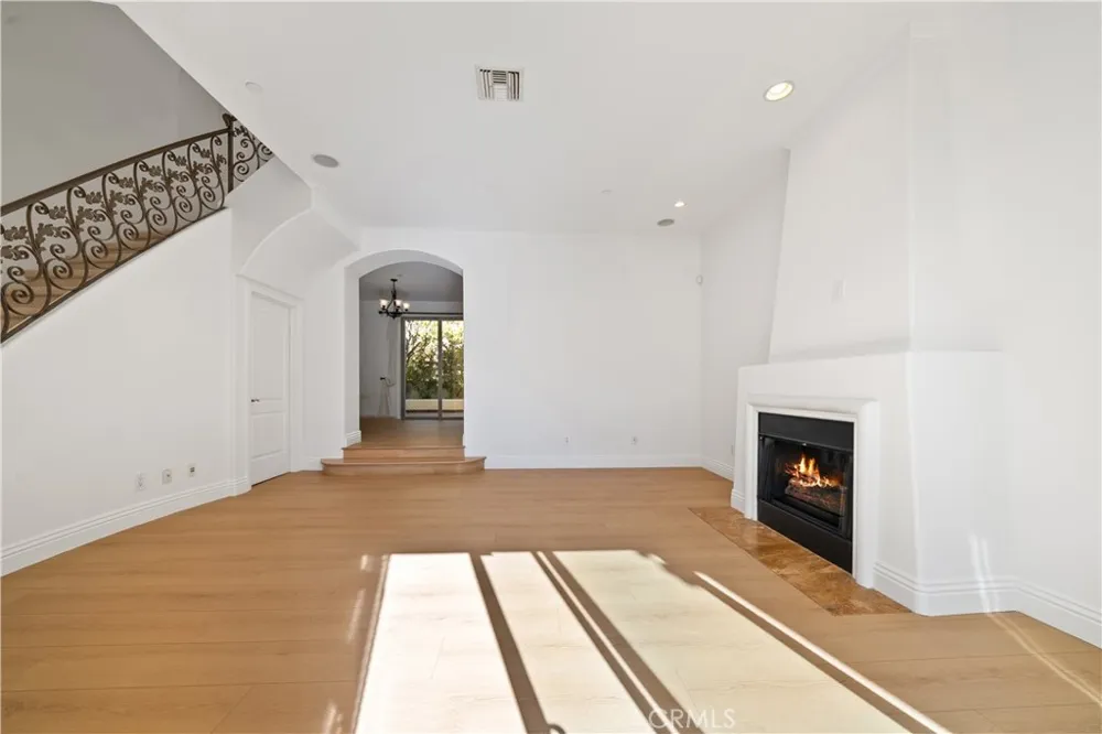 2753 Piedmont #6 Glendale, CA 91020