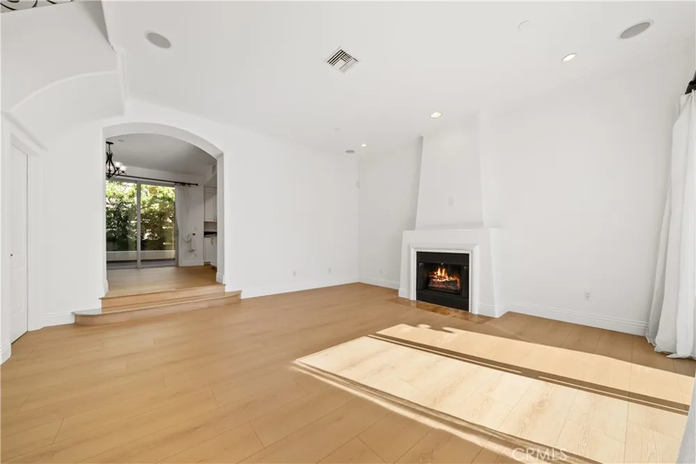 2753 Piedmont #6 Glendale, CA 91020