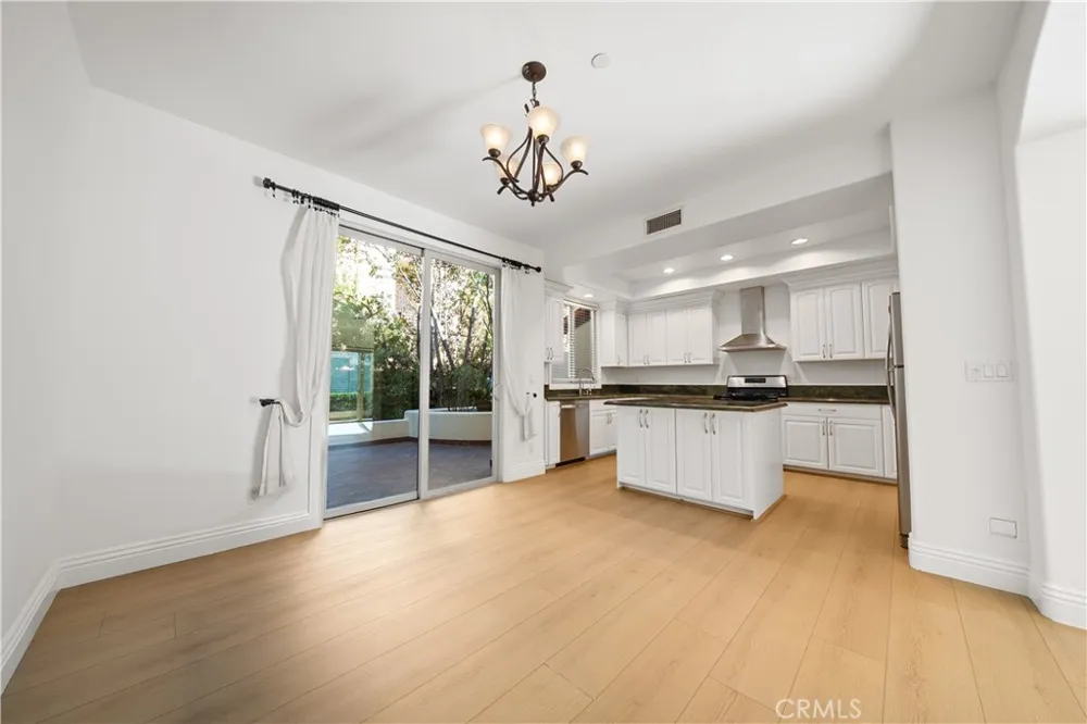 2753 Piedmont #6 Glendale, CA 91020