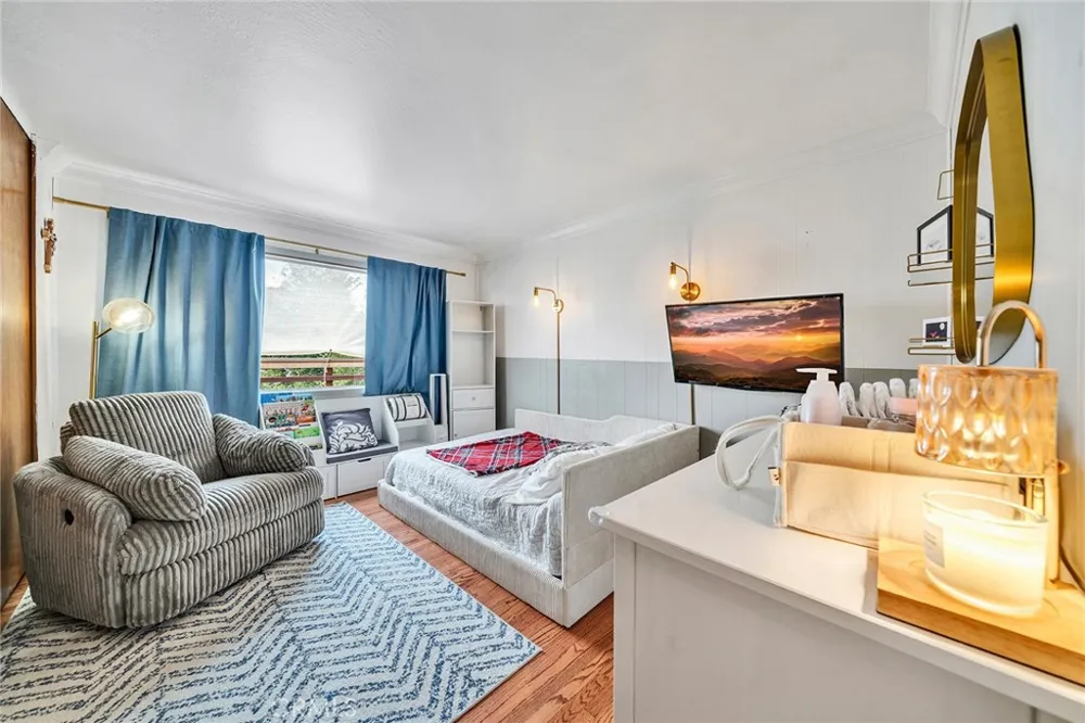 3382 Saddle Hayward, CA 94541