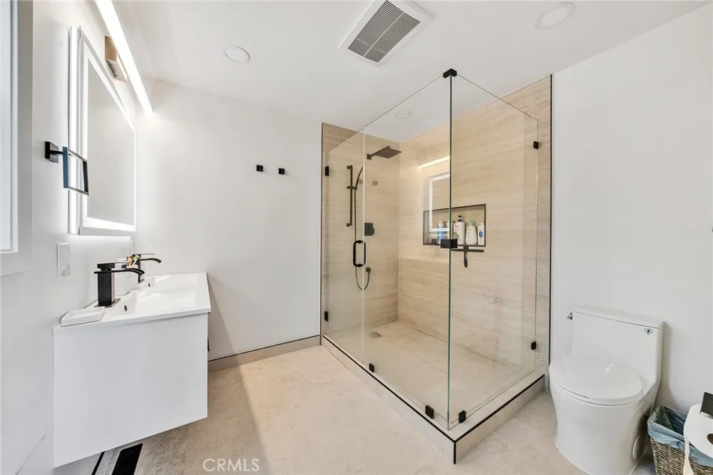 3382 Saddle Hayward, CA 94541