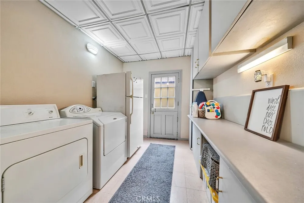 3382 Saddle Hayward, CA 94541
