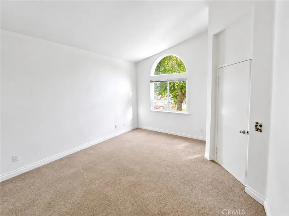 33247 Avenida Bicicleta Temecula, CA 92592