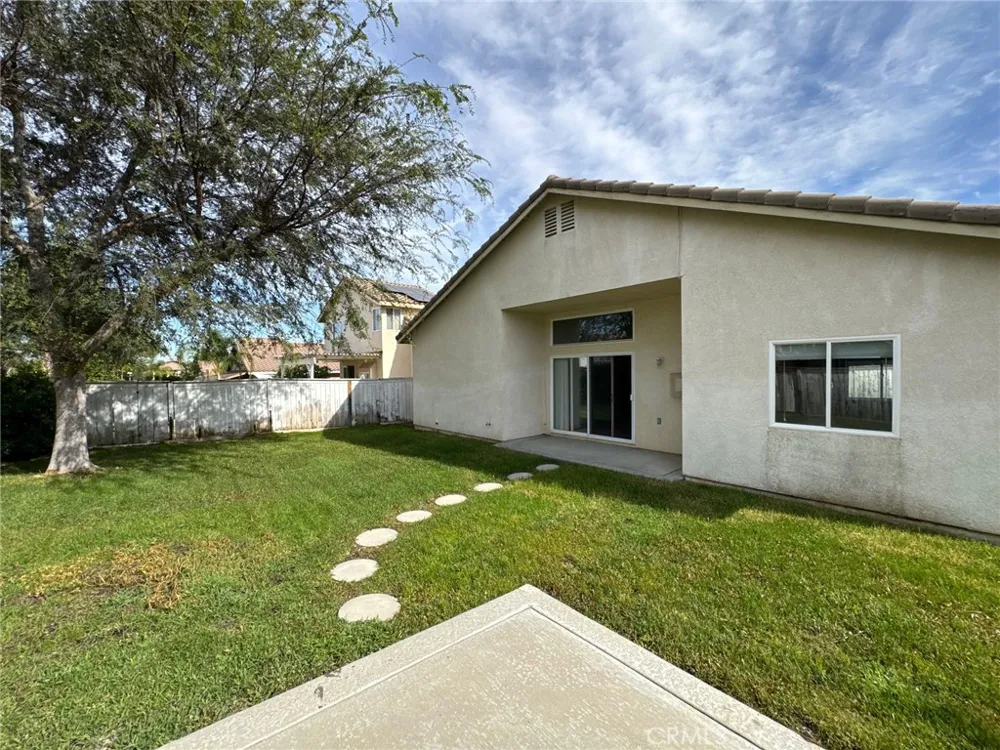 33247 Avenida Bicicleta Temecula, CA 92592