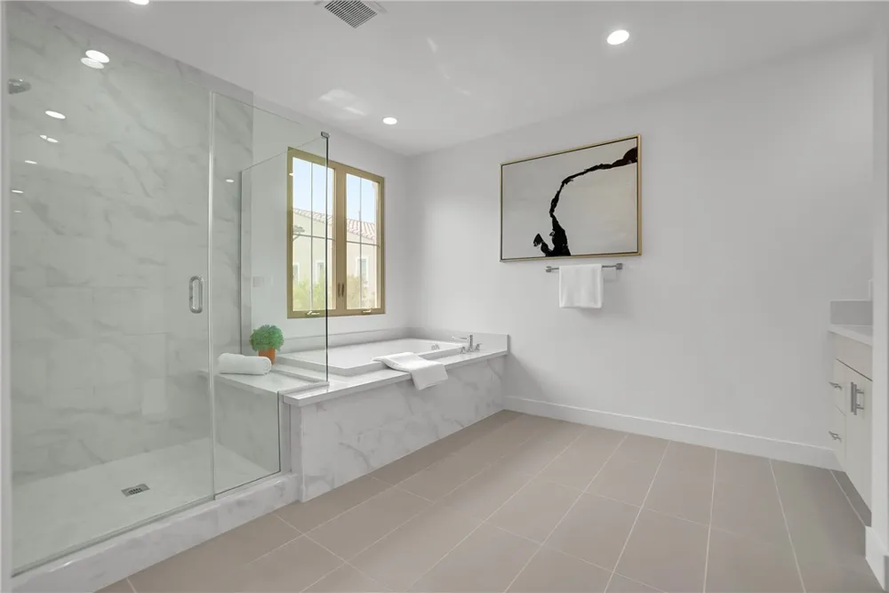 212 Sutters Mill Irvine, CA 92602