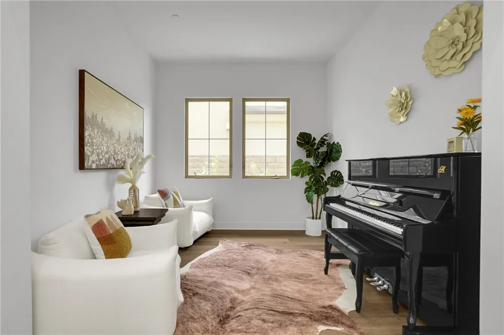 212 Sutters Mill Irvine, CA 92602