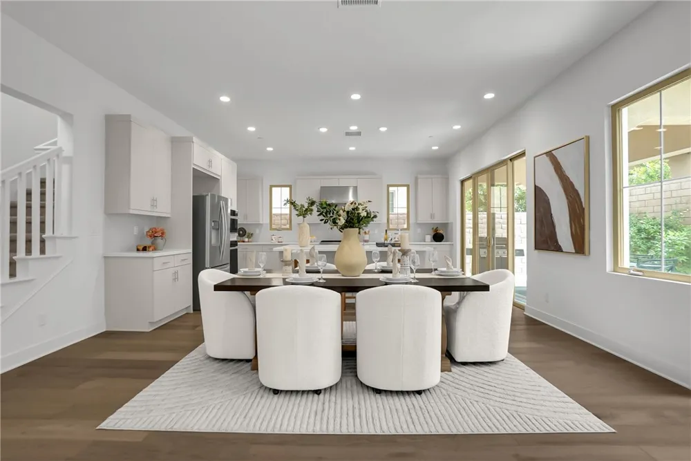 212 Sutters Mill Irvine, CA 92602