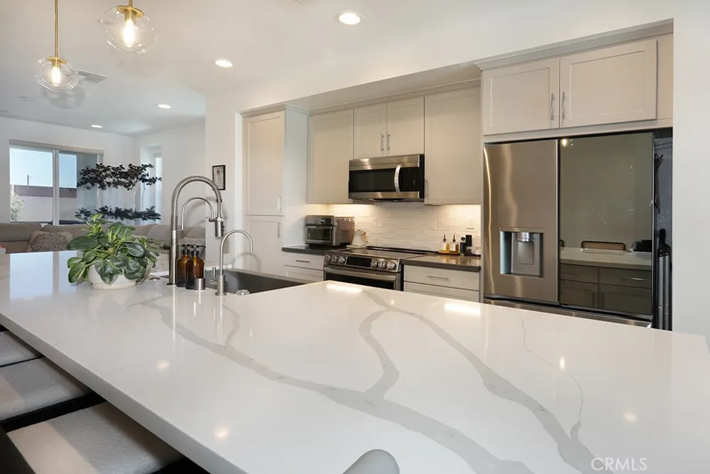 854 S Harbor Blvd Santa Ana, CA 92704