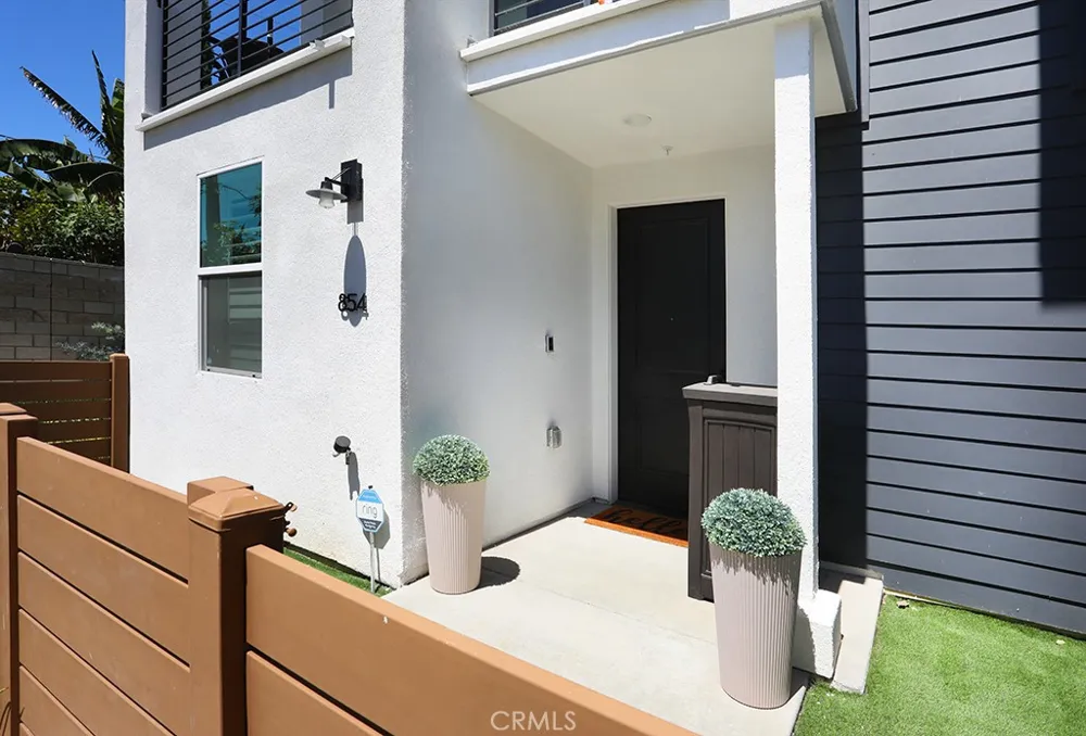 854 S Harbor Blvd Santa Ana, CA 92704