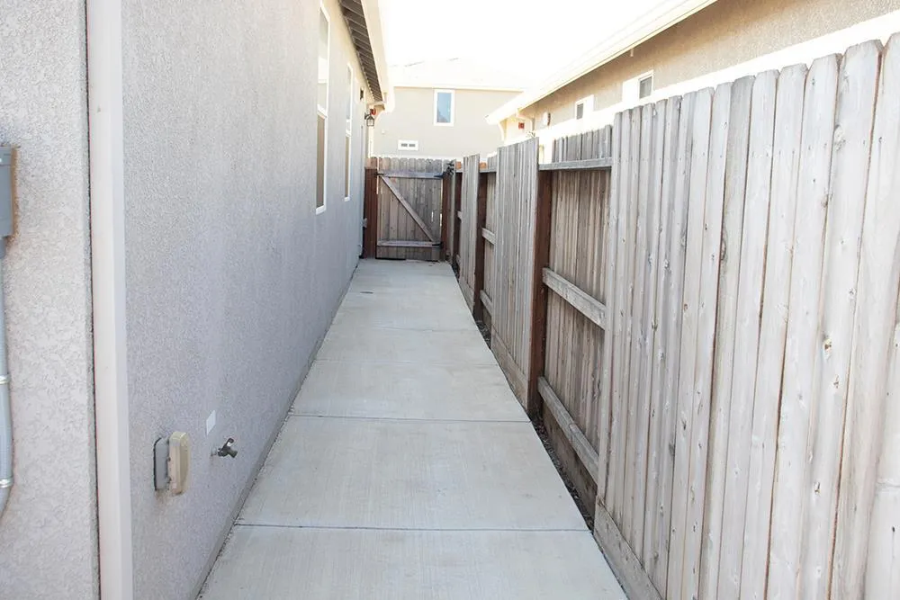 521 Davalos Street Soledad, CA 93960