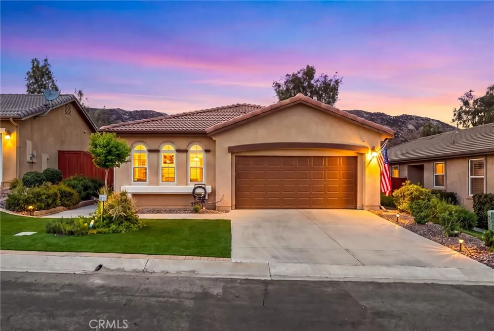 8840 Duval Lane Hemet, CA 92545