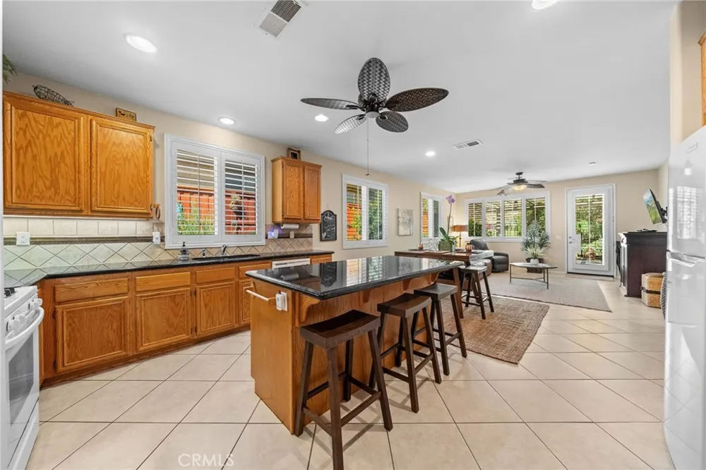8840 Duval Lane Hemet, CA 92545
