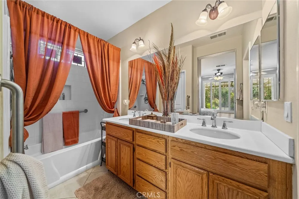 8840 Duval Lane Hemet, CA 92545