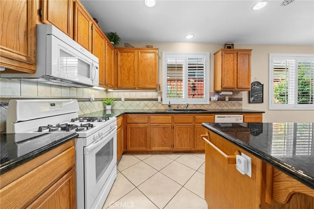 8840 Duval Lane Hemet, CA 92545
