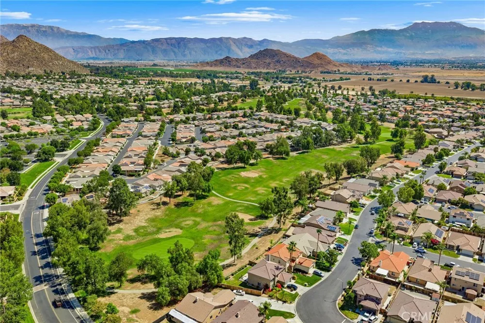 8840 Duval Lane Hemet, CA 92545