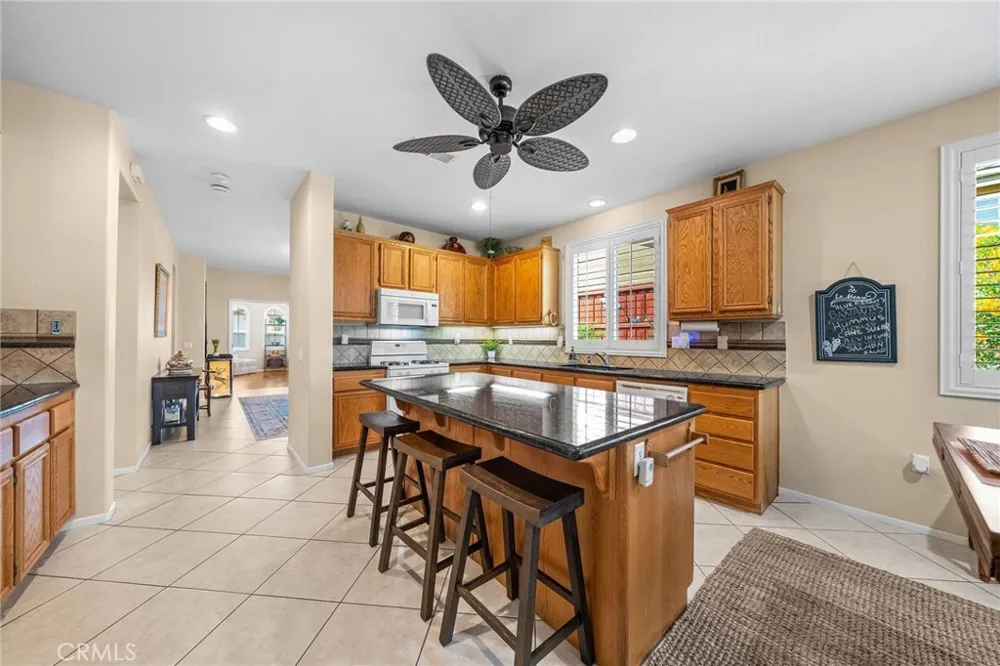 8840 Duval Lane Hemet, CA 92545