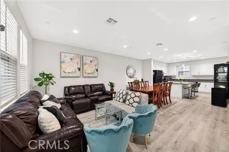 6926 Cottonwood Lane Buena Park, CA 90621