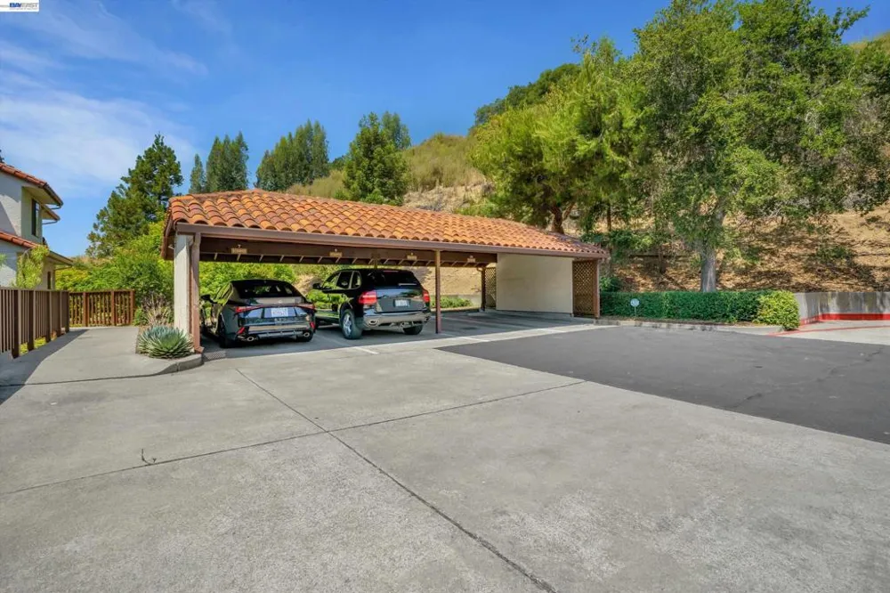 22012 Sevilla Rd #95 Hayward, CA 94541